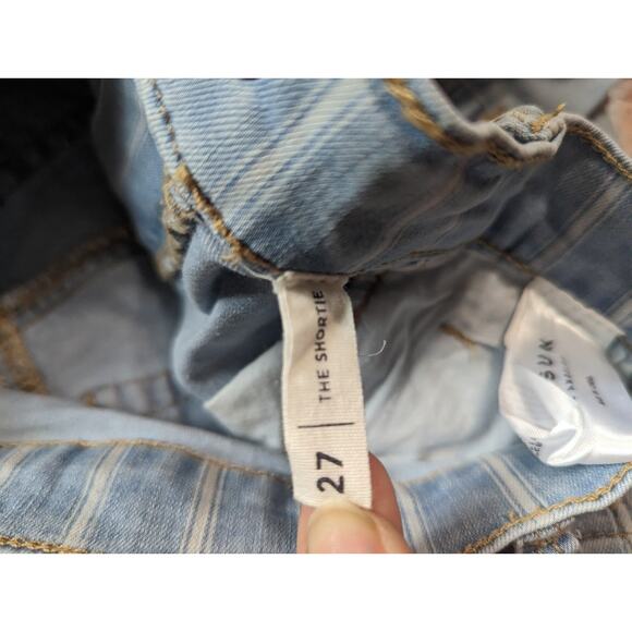 PacSun Subdued Stripe Denim Shortie Shorts Size 27 - Picture 4 of 5